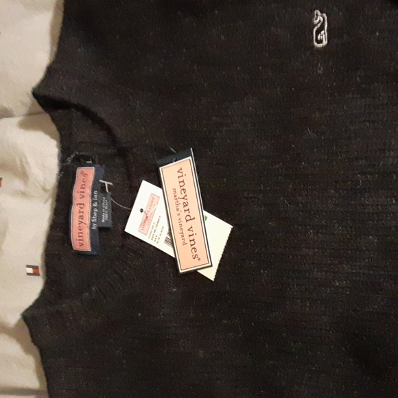 NWT ManVineyard Vines Black 100% Wool Sweater